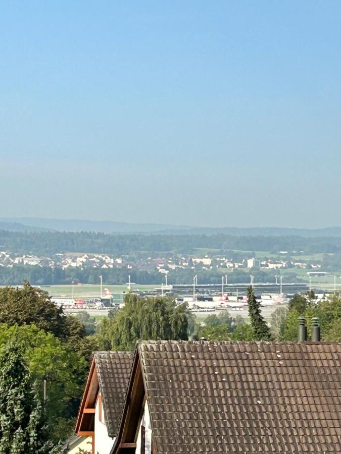 Dachwohnung In Flughafennaehe Kloten Extérieur photo